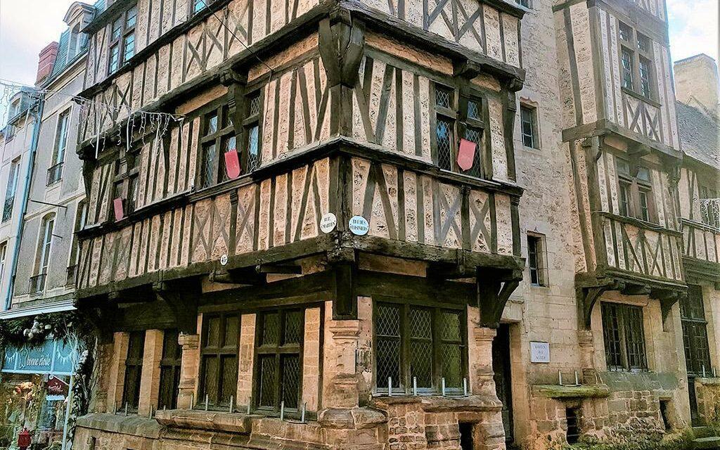 ancienne maison à pans de bois du centre ville de Bayeux