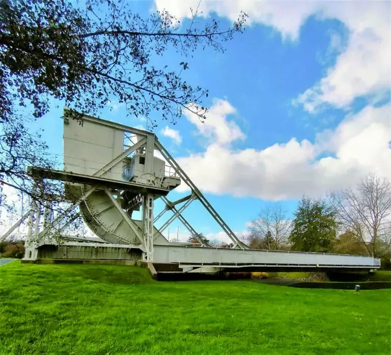 Le pont Pegasus libéré par les planneurs britanniques